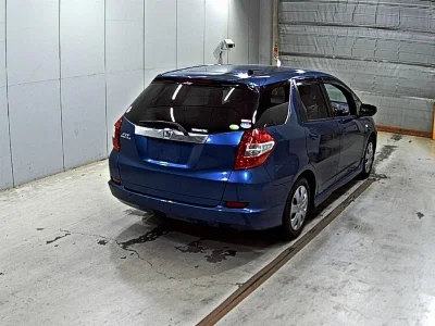 HONDA FIT SHUTTLE