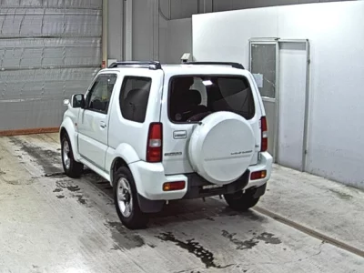 SUZUKI JIMNY SIERRA