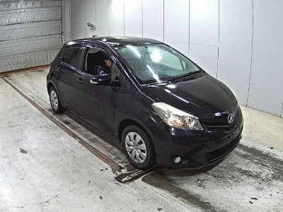 TOYOTA VITZ