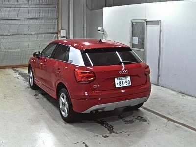 AUDI Q2