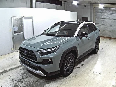 TOYOTA RAV4