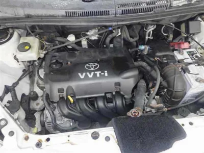 TOYOTA IST