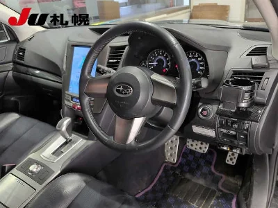 SUBARU LEGACY B4