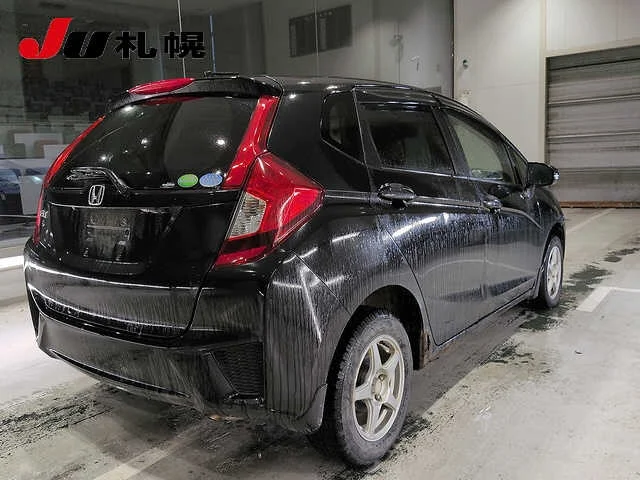 Honda Fit  с аукциона в Японии