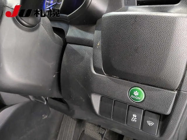 Honda Fit  с аукциона в Японии