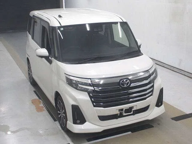 Toyota Roomy 2021