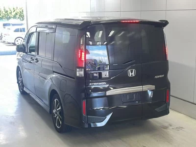HONDA STEP WAGON