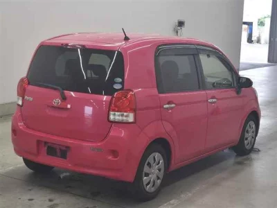 TOYOTA PORTE