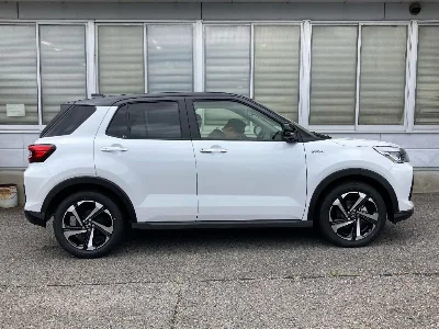 DAIHATSU ROCKY
