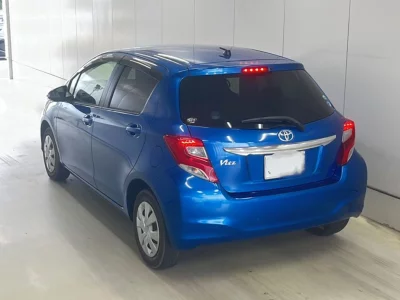 TOYOTA VITZ