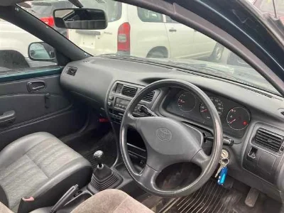 TOYOTA COROLLA VAN