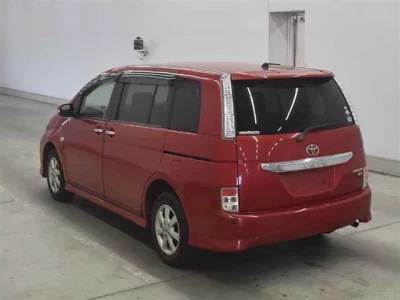 TOYOTA ISIS