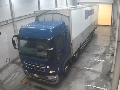 MITSUBISHI FUSO