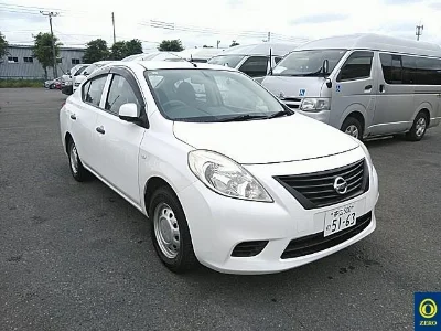 NISSAN TIIDA LATIO