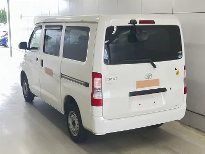 TOYOTA TOWN ACE VAN