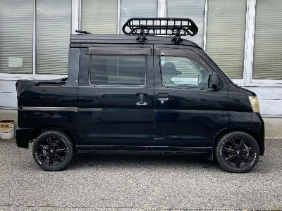 DAIHATSU HIJET VAN