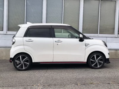DAIHATSU CAST