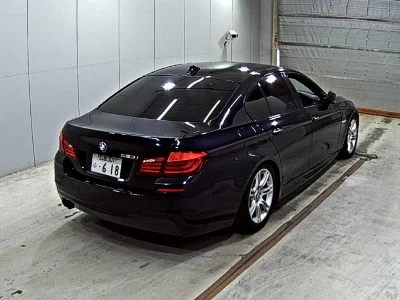 BMW 5 SERIES