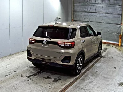DAIHATSU ROCKY