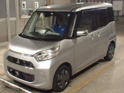 MITSUBISHI EK SPACE