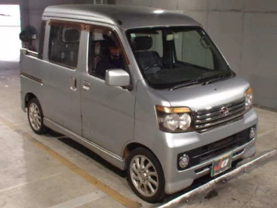 DAIHATSU HIJET VAN (либо ATRAI WAGON)
