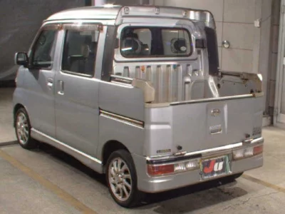 DAIHATSU HIJET VAN (либо ATRAI WAGON)
