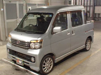 DAIHATSU HIJET VAN (либо ATRAI WAGON)