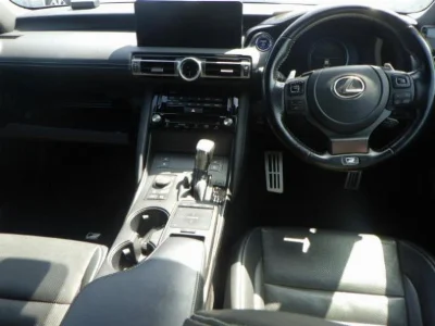 LEXUS IS