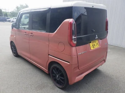 MITSUBISHI EK SPACE