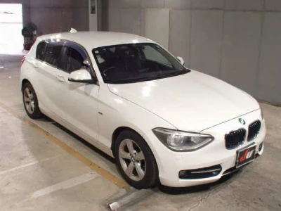 BMW 1 SERIES