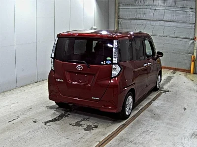 TOYOTA TANK