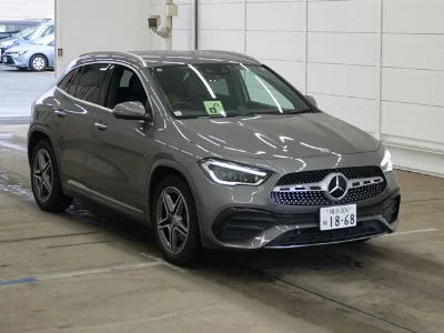 MERCEDES BENZ GLA