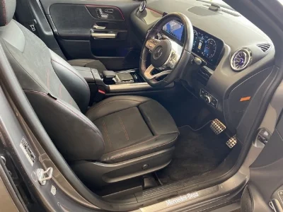 MERCEDES BENZ GLA
