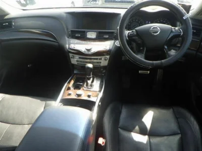 NISSAN FUGA