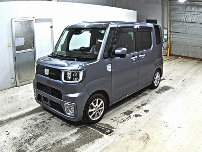 DAIHATSU WAKE