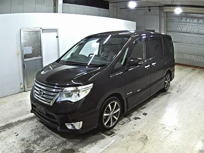 NISSAN SERENA