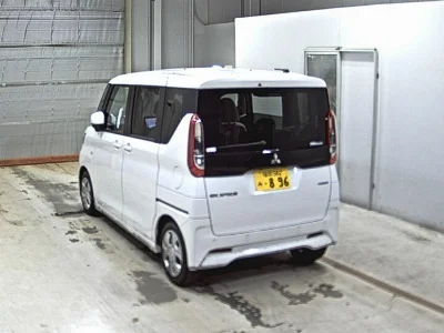 MITSUBISHI EK SPACE