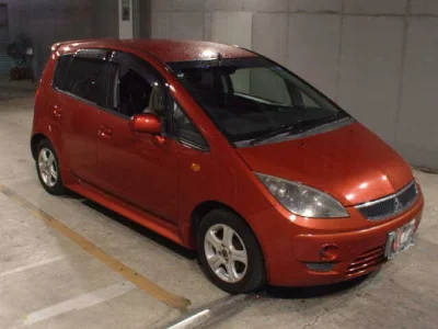 MITSUBISHI COLT