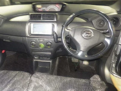 TOYOTA BB