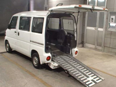 NISSAN CLIPPER