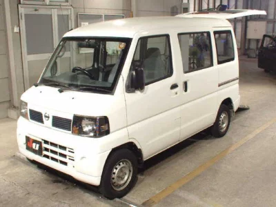 NISSAN CLIPPER