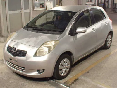 TOYOTA VITZ