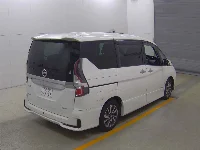 Цена авто Nissan Serena с аукционов Японии, номер кузова GFC27, пробег 70 000, оценка 8