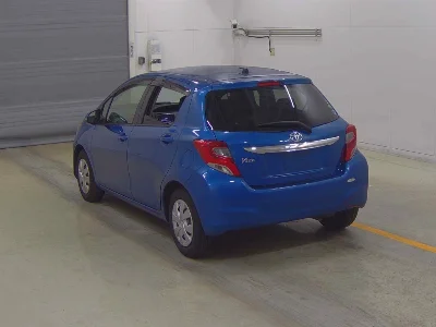 TOYOTA VITZ