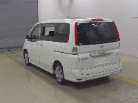 Цена авто Nissan Serena с аукционов Японии, номер кузова CC25, пробег 134 000, оценка 4