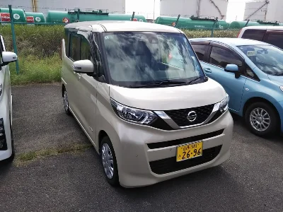 NISSAN ROOX