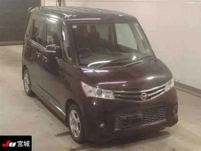 NISSAN ROOX