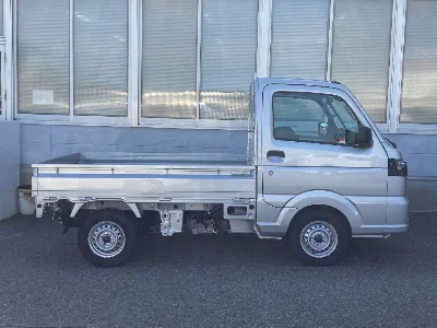 NISSAN CLIPPER TRUCK