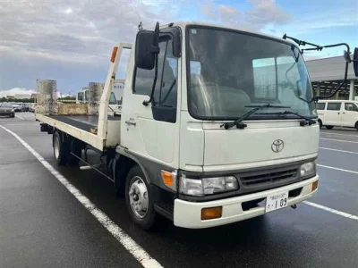 TOYOTA DYNA