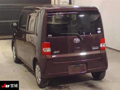 DAIHATSU MOVE CONTE